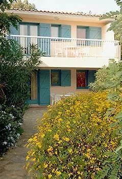 Hotel Residence Mmv Le Domaine De La Pinede Le Lavandou