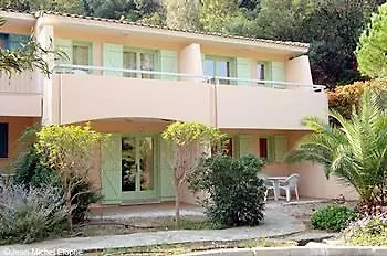 Residence Mmv Le Domaine De La Pinede Le Lavandou 0*,  France