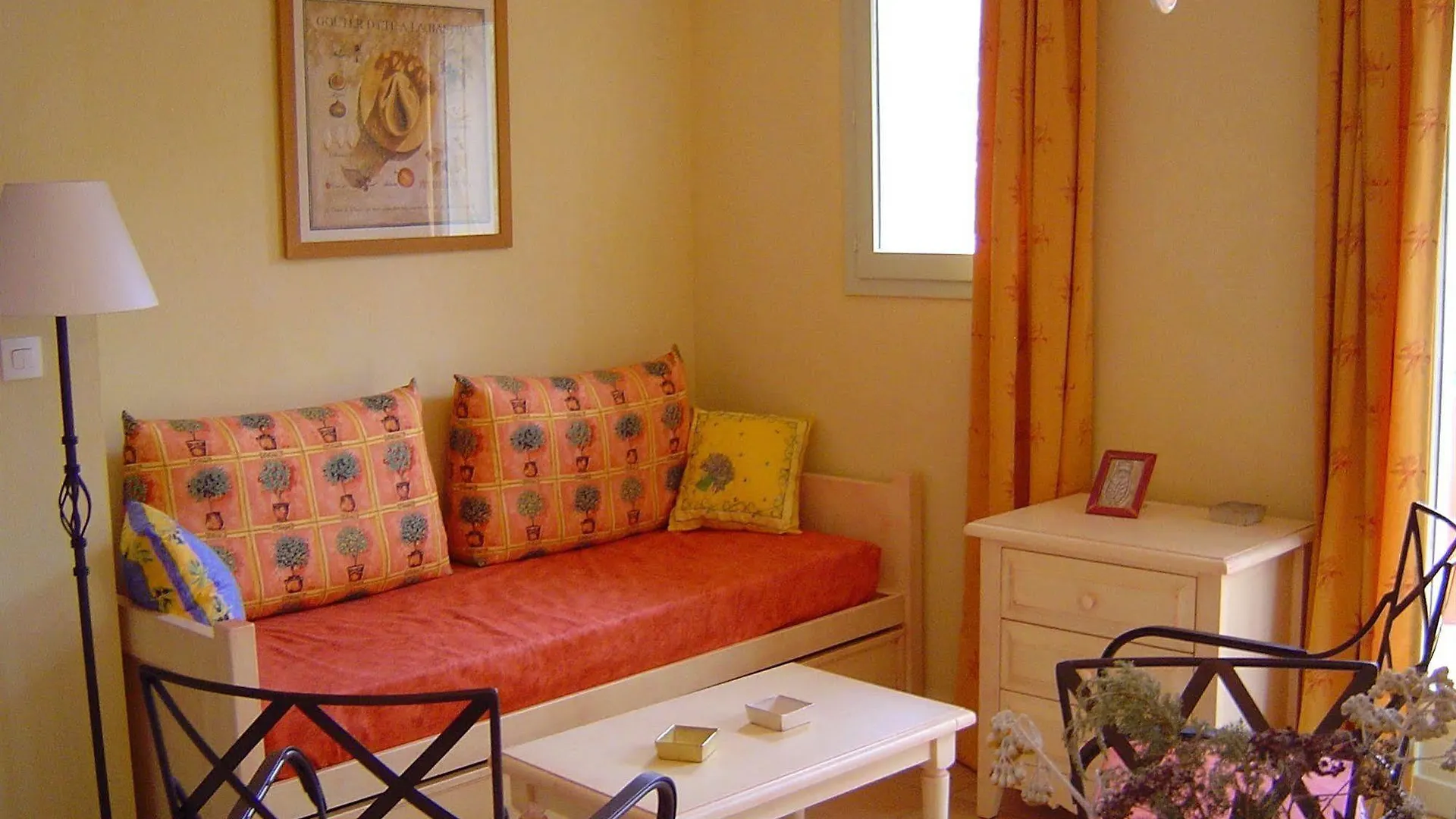 Residence Mmv Le Domaine De La Pinede Le Lavandou 0*,  France
