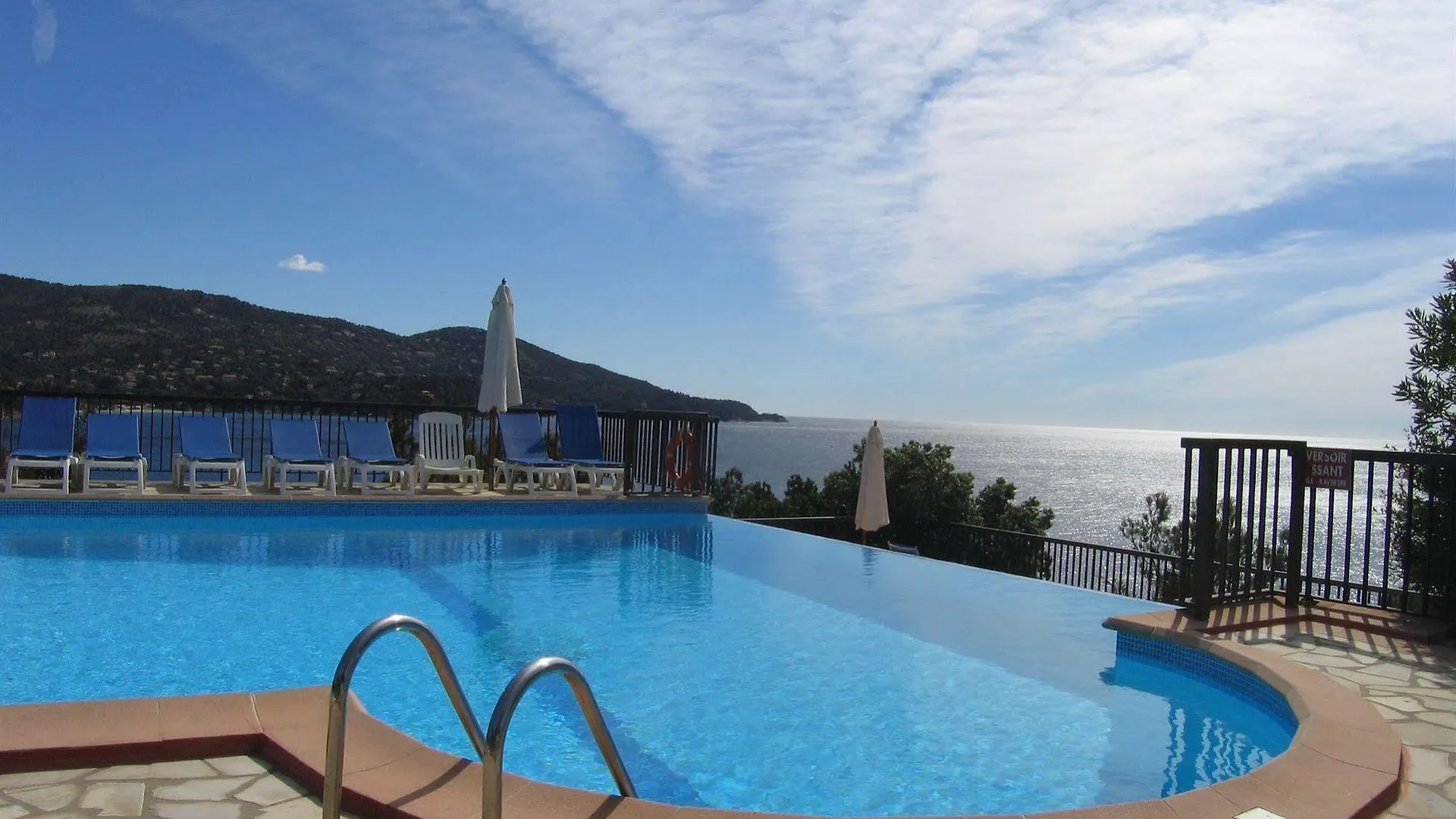 Residence Mmv Le Domaine De La Pinede Le Lavandou