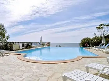 Hotel Residence Mmv Le Domaine De La Pinede Le Lavandou