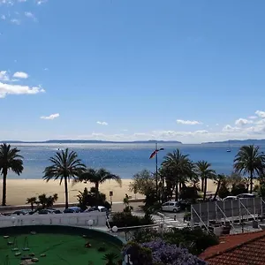 L'ilot Fleuri Le Lavandou